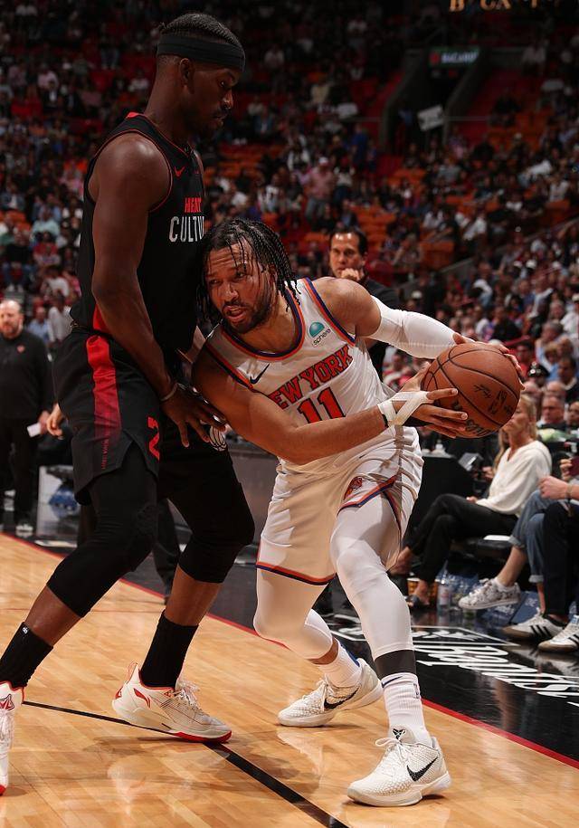 开云体育官方登录入口-热火大胜尼克斯，结束对手连胜