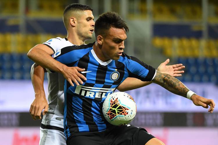 关于斯佩齐亚主场迎战乌迪内斯，争夺重要三分的信息